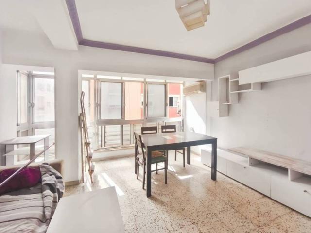 Piso en venta en Almería, Andalucía
