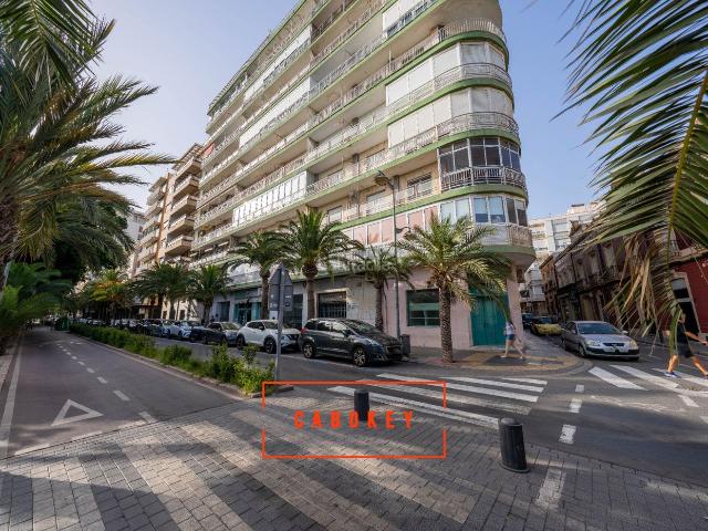 Piso en venta en Almedina, Almería