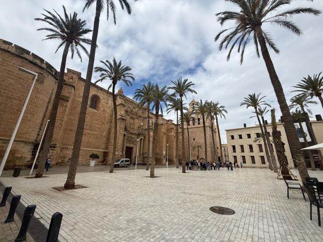 Piso en venta en Almedina, Almería