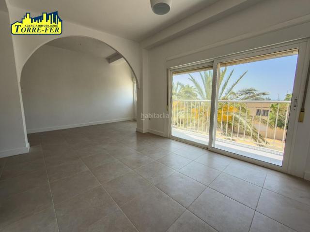 Piso en venta en Almedina, Almería