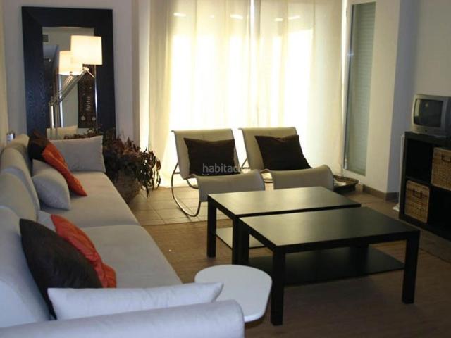 Piso en venta en Almedina, Almería