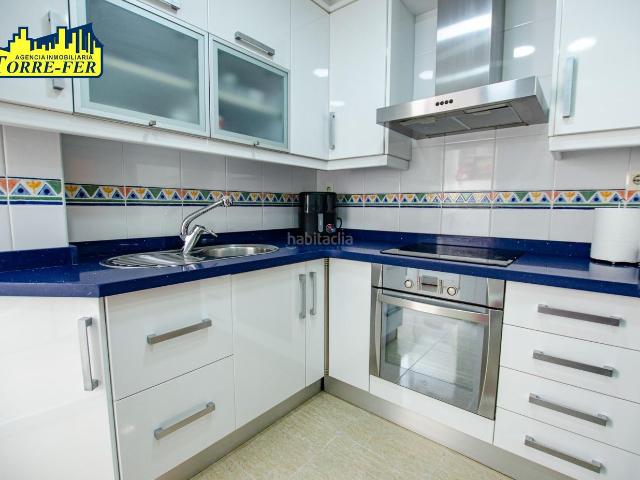 Piso en venta en Almedina, Almería