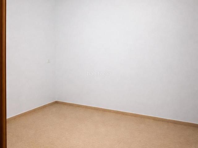 Piso en venta en Almedina, Almería