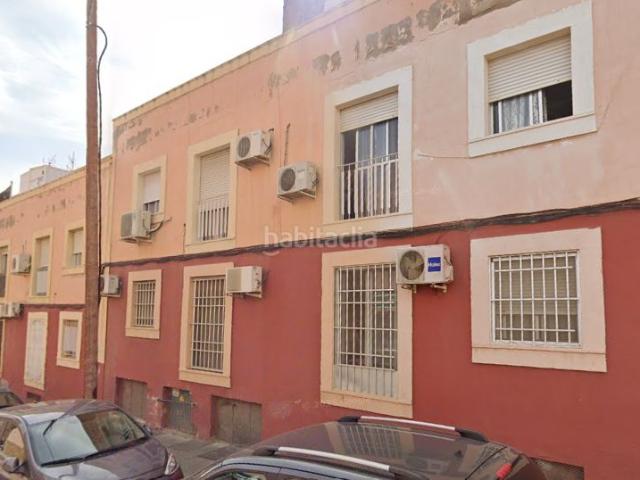 Piso en venta en Almedina, Almería