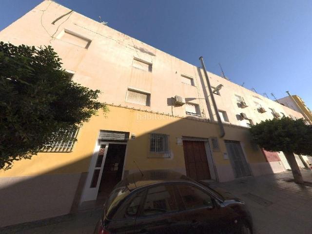 Piso en venta en Almedina, Almería
