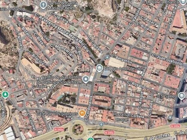 Piso en venta en Almedina, Almería