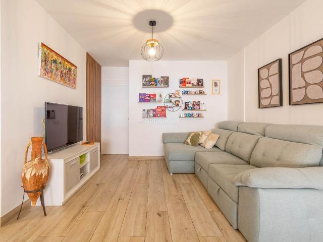 Piso en venta en Almedina, Almería
