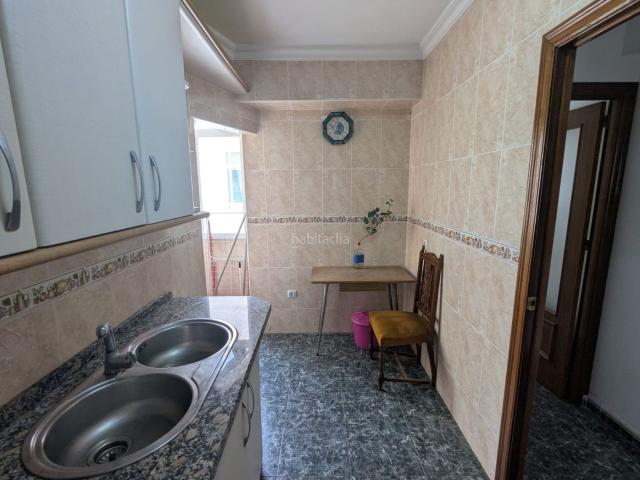 Piso en venta en Almedina, Almería