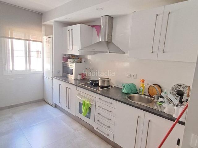 Piso en venta en Almedina, Almería