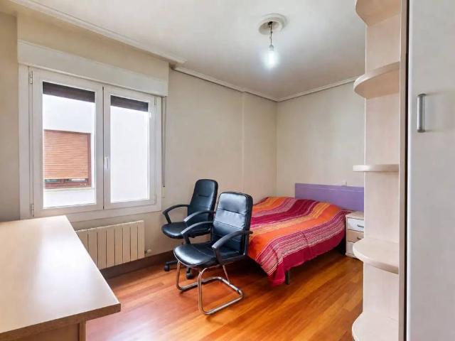 Piso en venta en Alonsotegi, Guipúzcoa