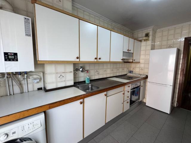 Piso en venta en Sakana, Navarra