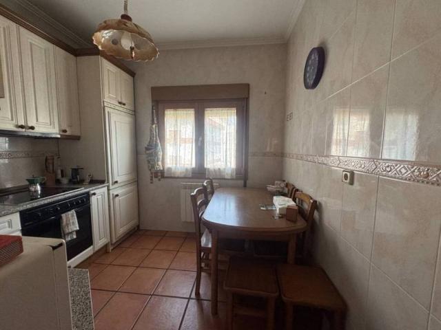 Piso en venta en Sakana, Navarra