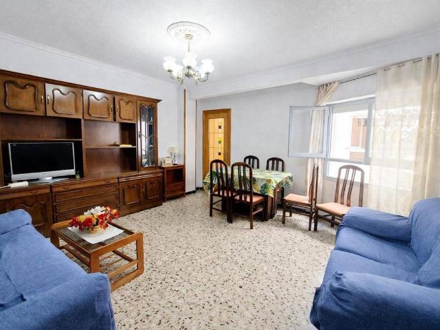 Piso en venta en el Salvador, el Baix Vinalopó