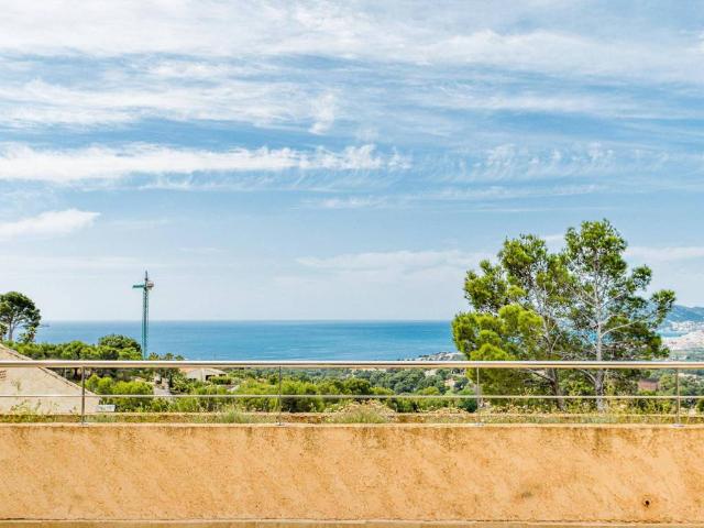 Piso en venta en la Marina Baixa, Valencia
