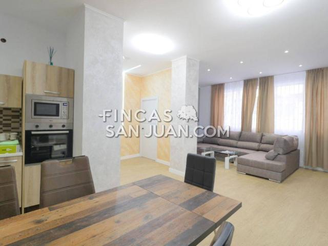 Piso en venta en Alicante, Valencia