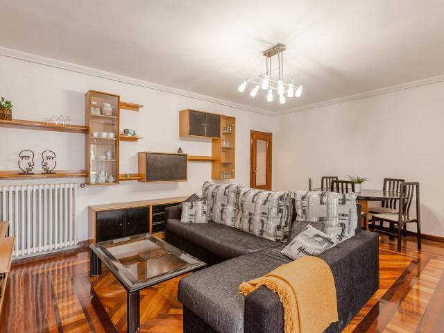 Piso en venta en Sakana, Navarra