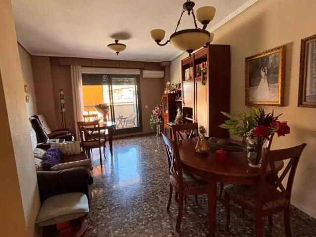 Piso en venta en la Ribera Alta, Valencia