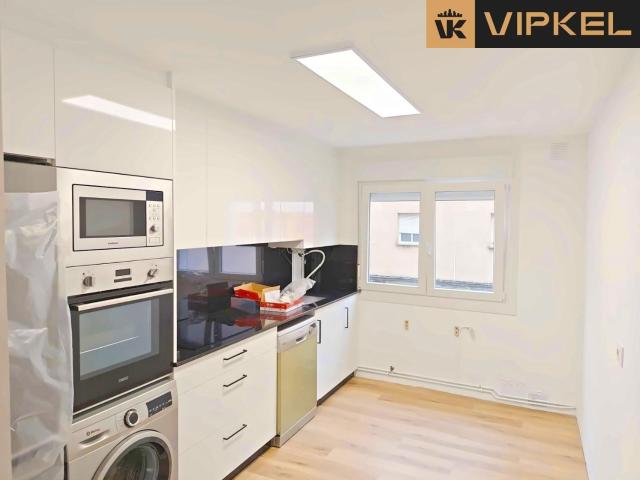 Piso en venta en Ames, Santiago