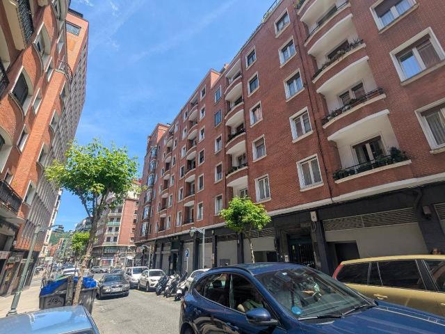 Piso en venta en Ibaiondo, Bilbao