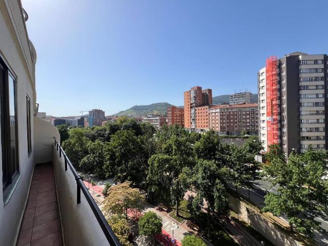 Piso en venta en Ibaiondo, Bilbao