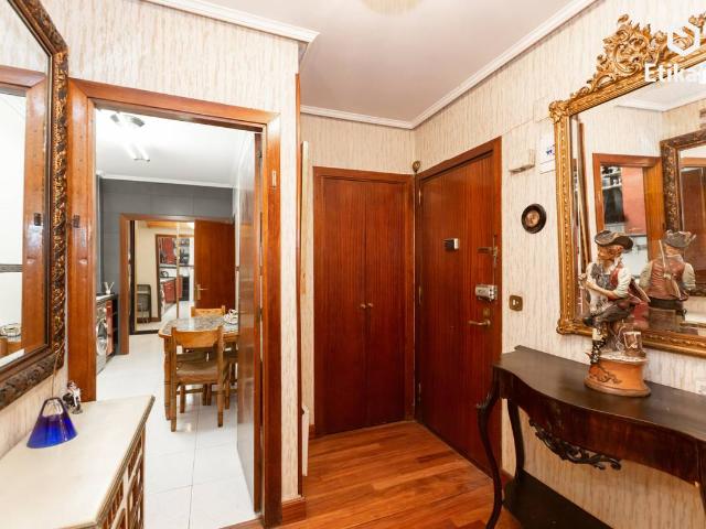 Piso en venta en Ibaiondo, Bilbao