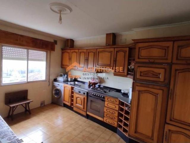 Piso en venta en Ourense, Galicia