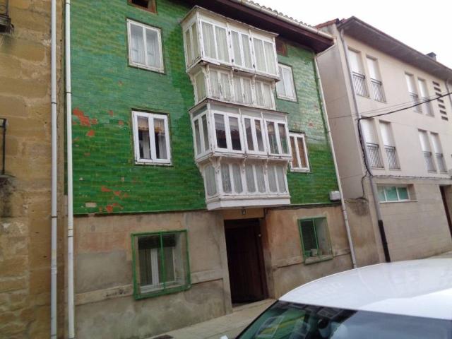 Piso en venta en Anguciana, La Rioja