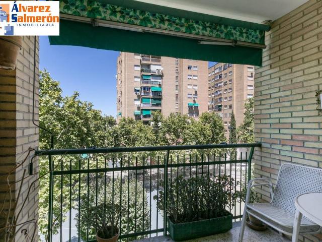 Piso en venta en Centro, Comarca de la Vega de Granada
