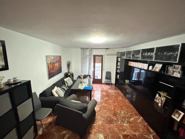Piso en venta en Antequera, Andalucía