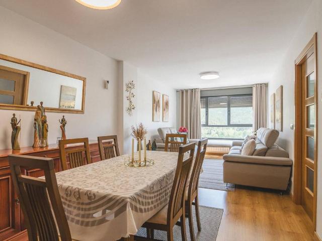 Piso en venta en Pirinioaurrea, Navarra