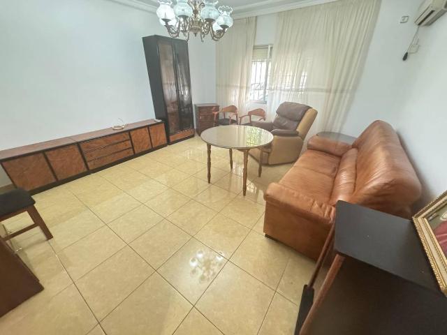 Piso en venta en Dos Hermanas, Andalucía