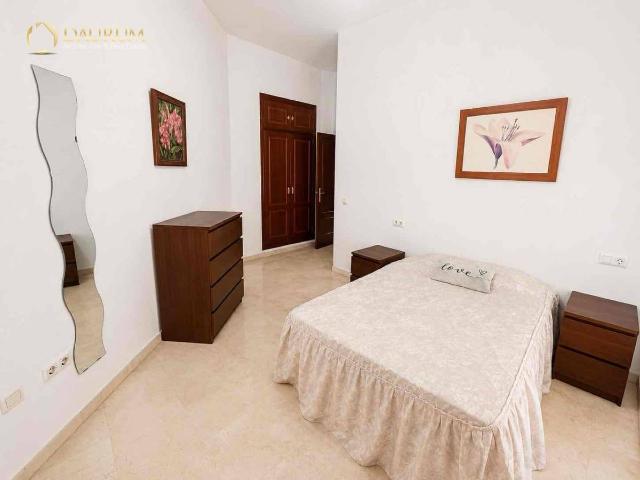 Piso en venta en Dos Hermanas, Andalucía