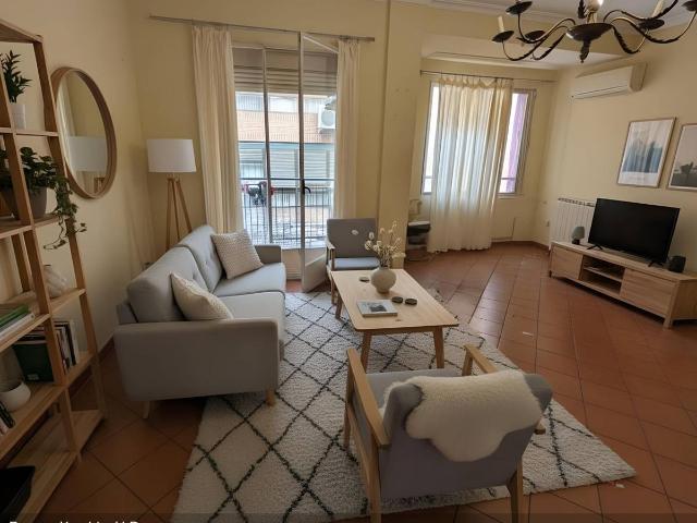 Piso en venta en Casco Antiguo, Sevilla