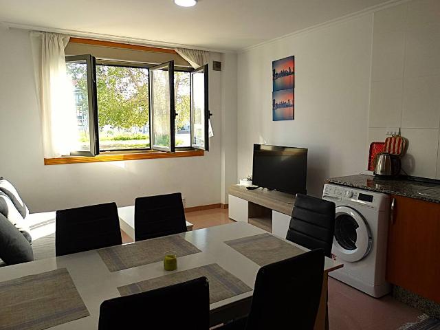 Piso en venta en Ares, Ferrol
