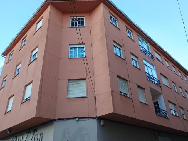 Piso en venta en Ares