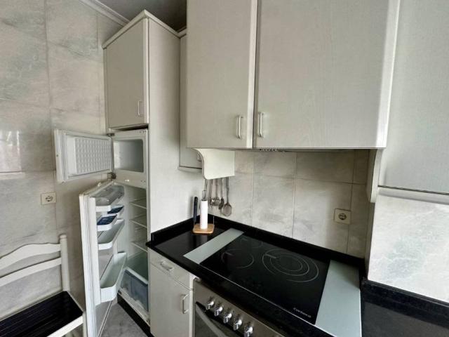 Piso en venta en Ares, Ferrol