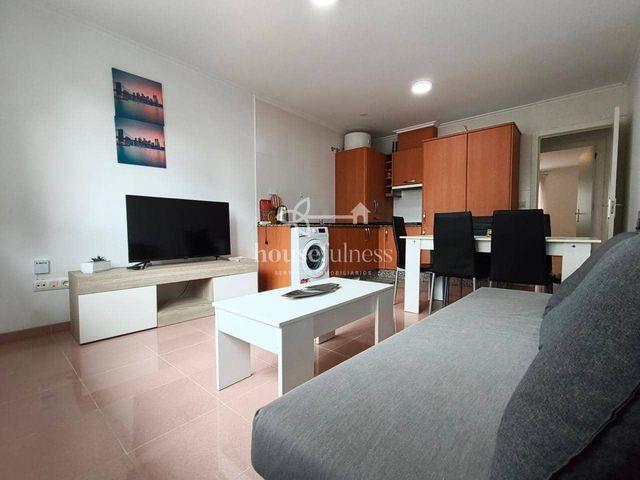 Piso en venta en Ares