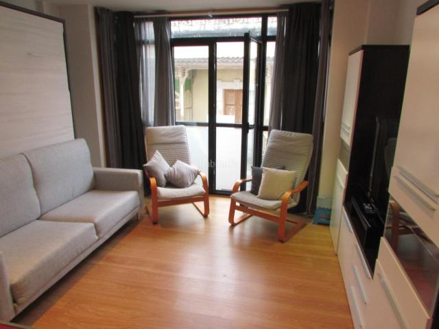 Piso en venta en Ares