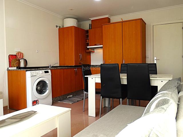 Piso en venta en Ares, Ferrol