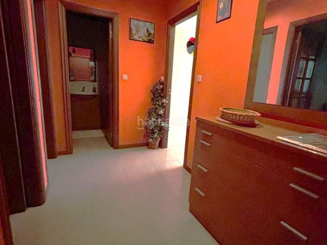 Piso en venta en Ares, Ferrol