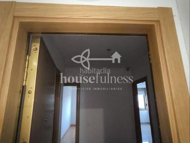 Piso en venta en Ares, Ferrol