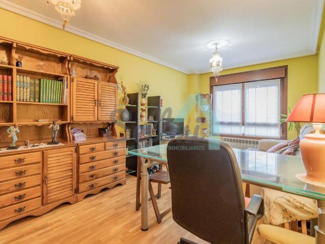 Piso en venta en Centro, Oviedo