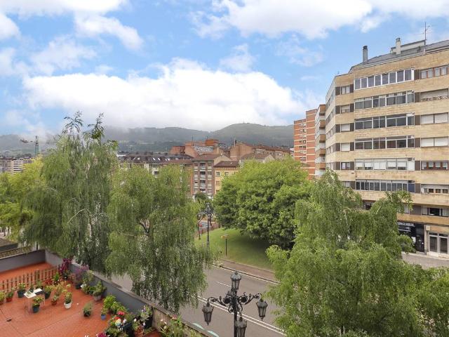 Piso en venta en Centro, Oviedo