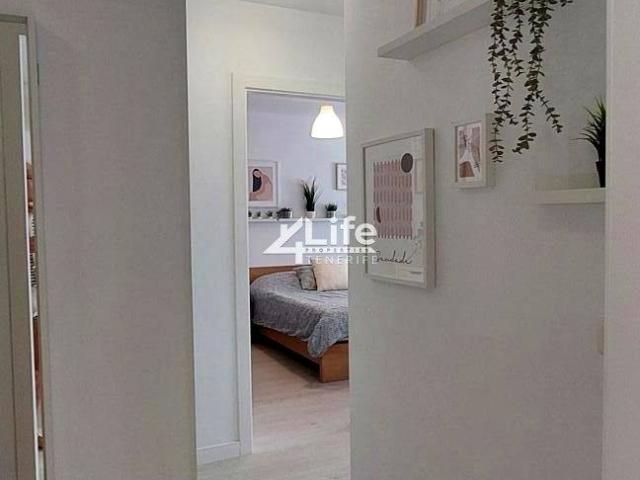 Piso en venta en La Postura, Adeje