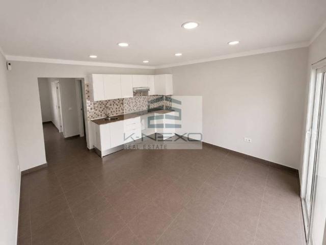 Piso en venta en Costa del Silencio, Arona