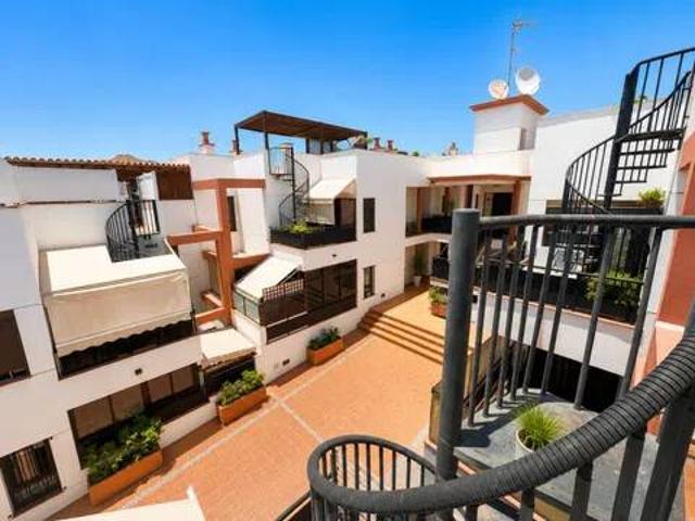 Piso en venta en Parque de la Reina, Arona