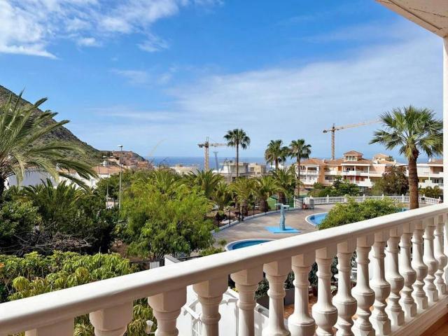 Piso en venta en Los Cristianos, Arona