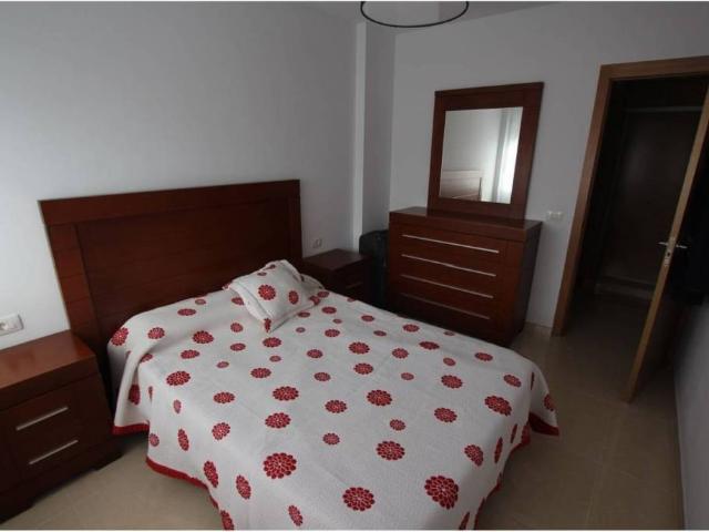 Piso en venta en La Camella, Arona