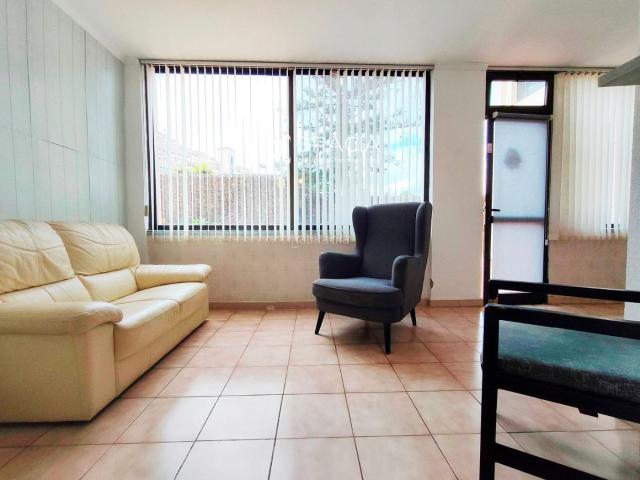 Piso en venta en Arona, Las Casas