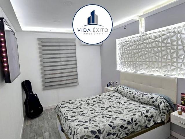 Piso en venta en Centro, Linares